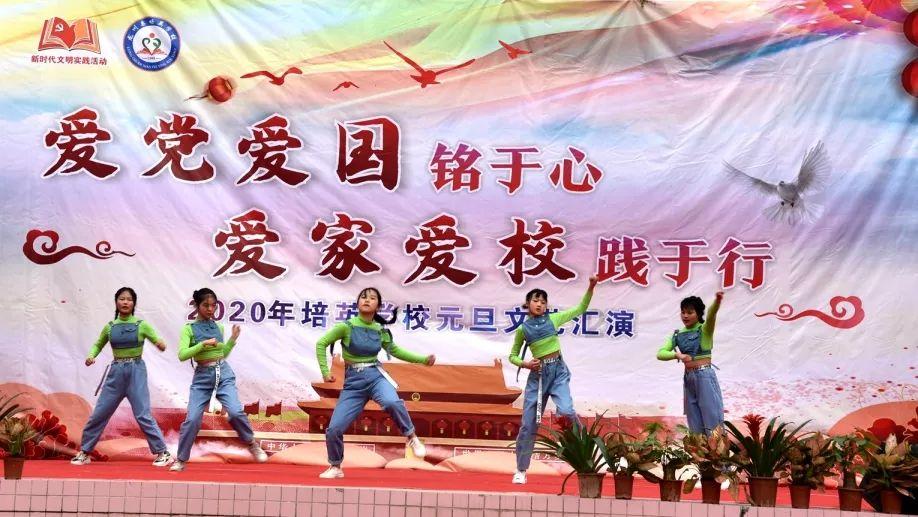 穿越时空，抗美军医张烛光，幸福生活来之不易