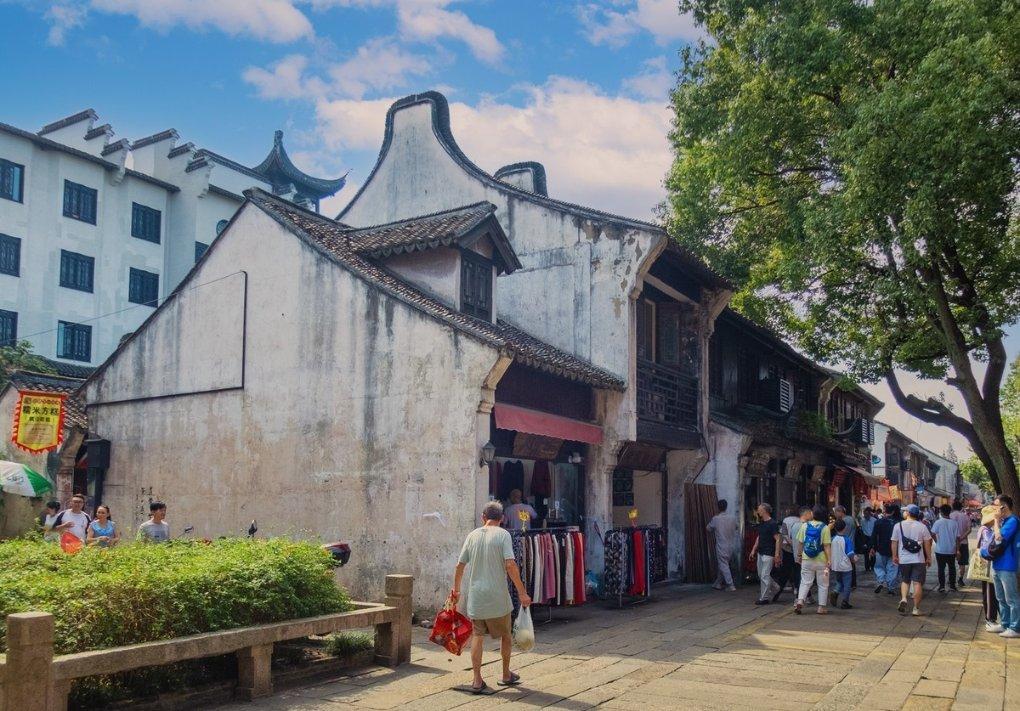一张童年合影的回忆，悼念力群小妹妹，万岁军飞虎师师长江潮之女